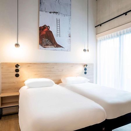 ibis Styles Namur Bagian luar foto