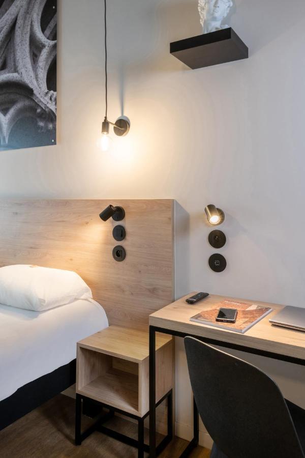 ibis Styles Namur Bagian luar foto