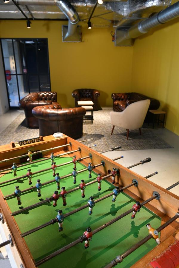 ibis Styles Namur Bagian luar foto