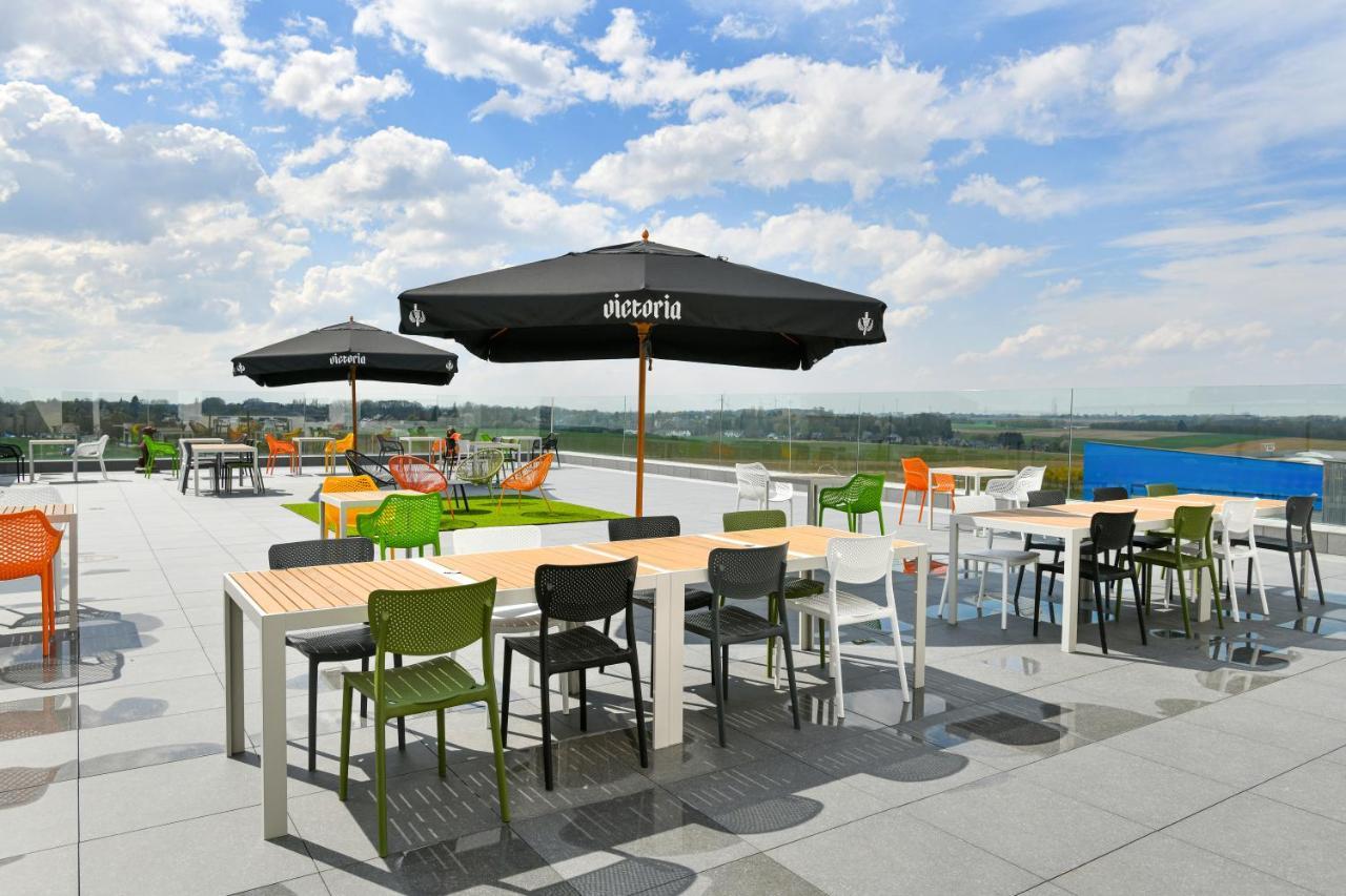 ibis Styles Namur Bagian luar foto
