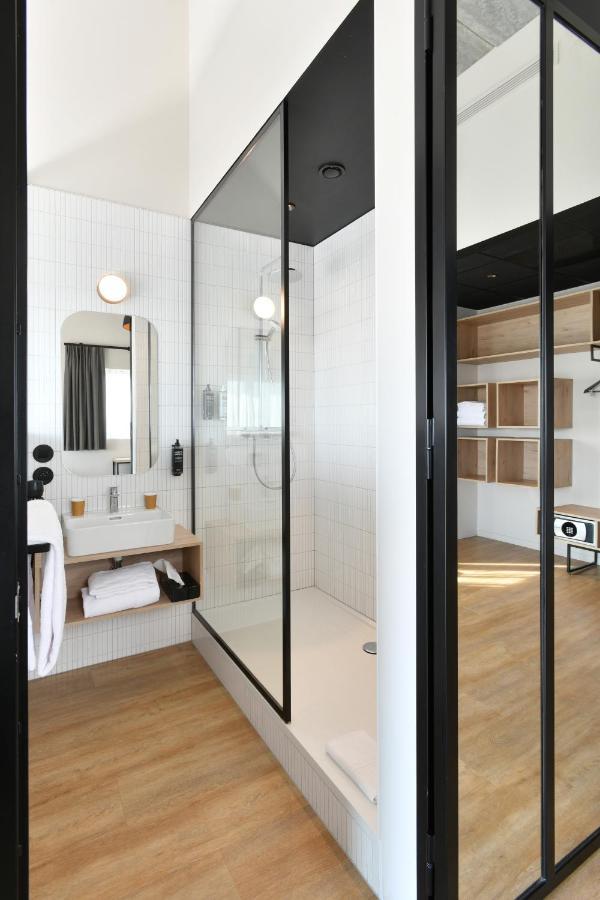 ibis Styles Namur Bagian luar foto