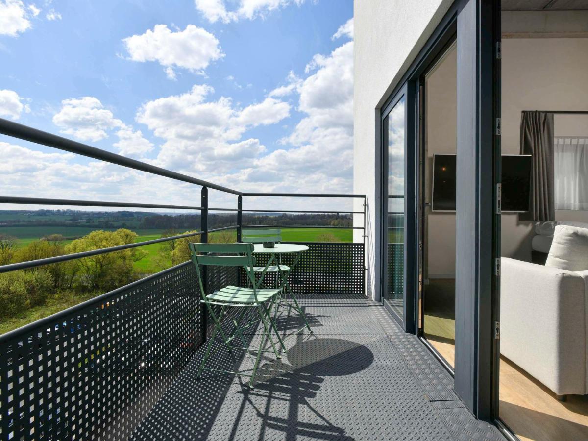 ibis Styles Namur Bagian luar foto